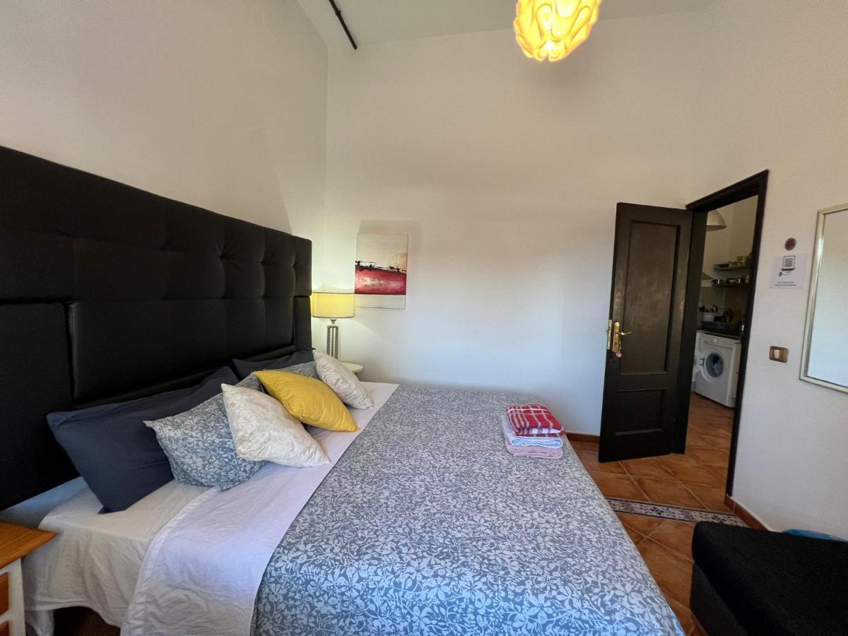 Alcamar Habitacion Privada Con Las Areas De Sala, Cocina Y Bano Que Se Comparten Cerca Al Mar! Alcalá la Real Εξωτερικό φωτογραφία