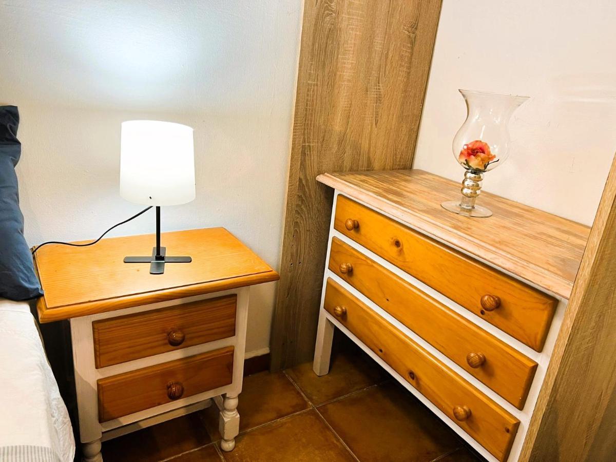 Alcamar Habitacion Privada Con Las Areas De Sala, Cocina Y Bano Que Se Comparten Cerca Al Mar! Alcalá la Real Εξωτερικό φωτογραφία