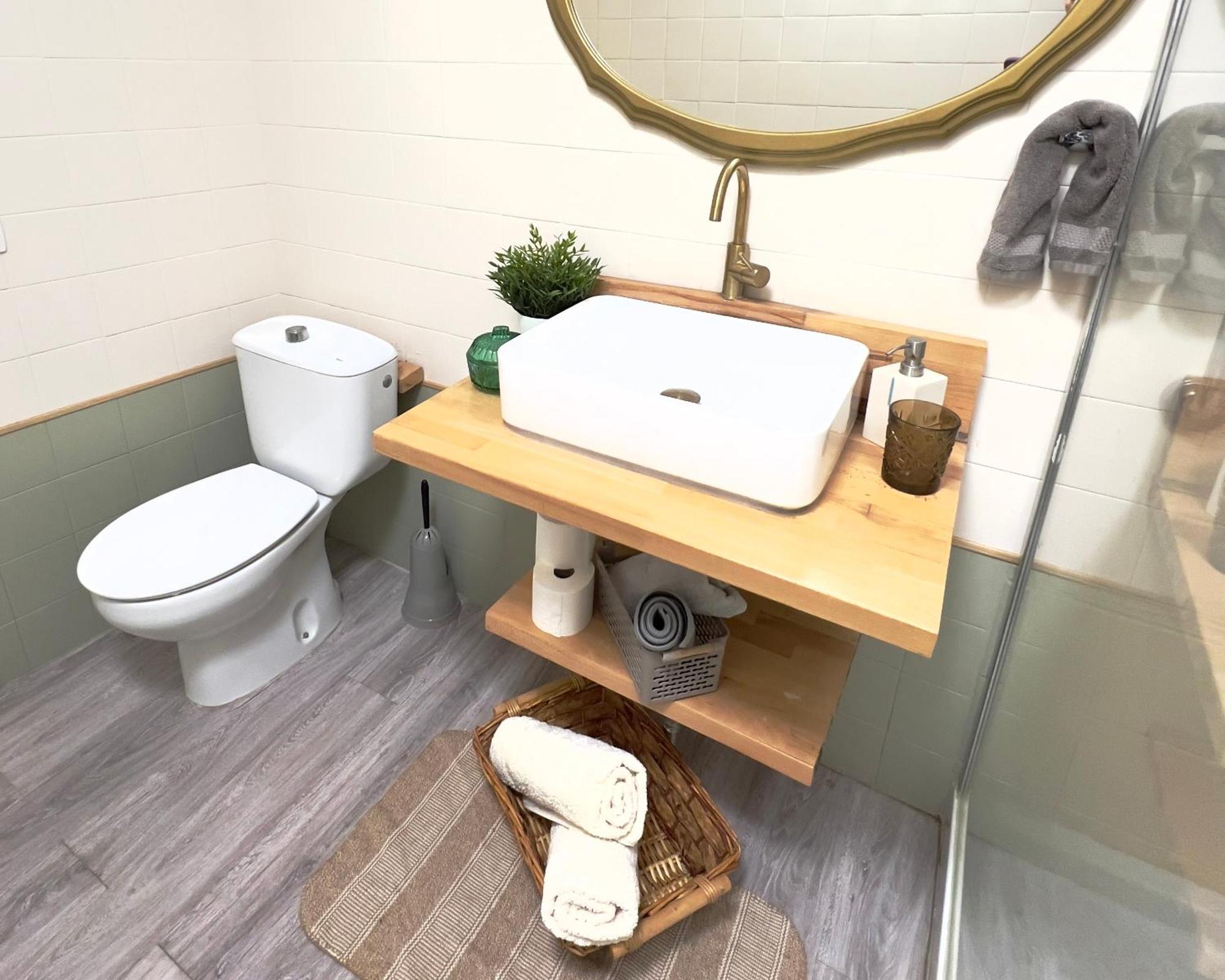 Alcamar Habitacion Privada Con Las Areas De Sala, Cocina Y Bano Que Se Comparten Cerca Al Mar! Alcalá la Real Εξωτερικό φωτογραφία