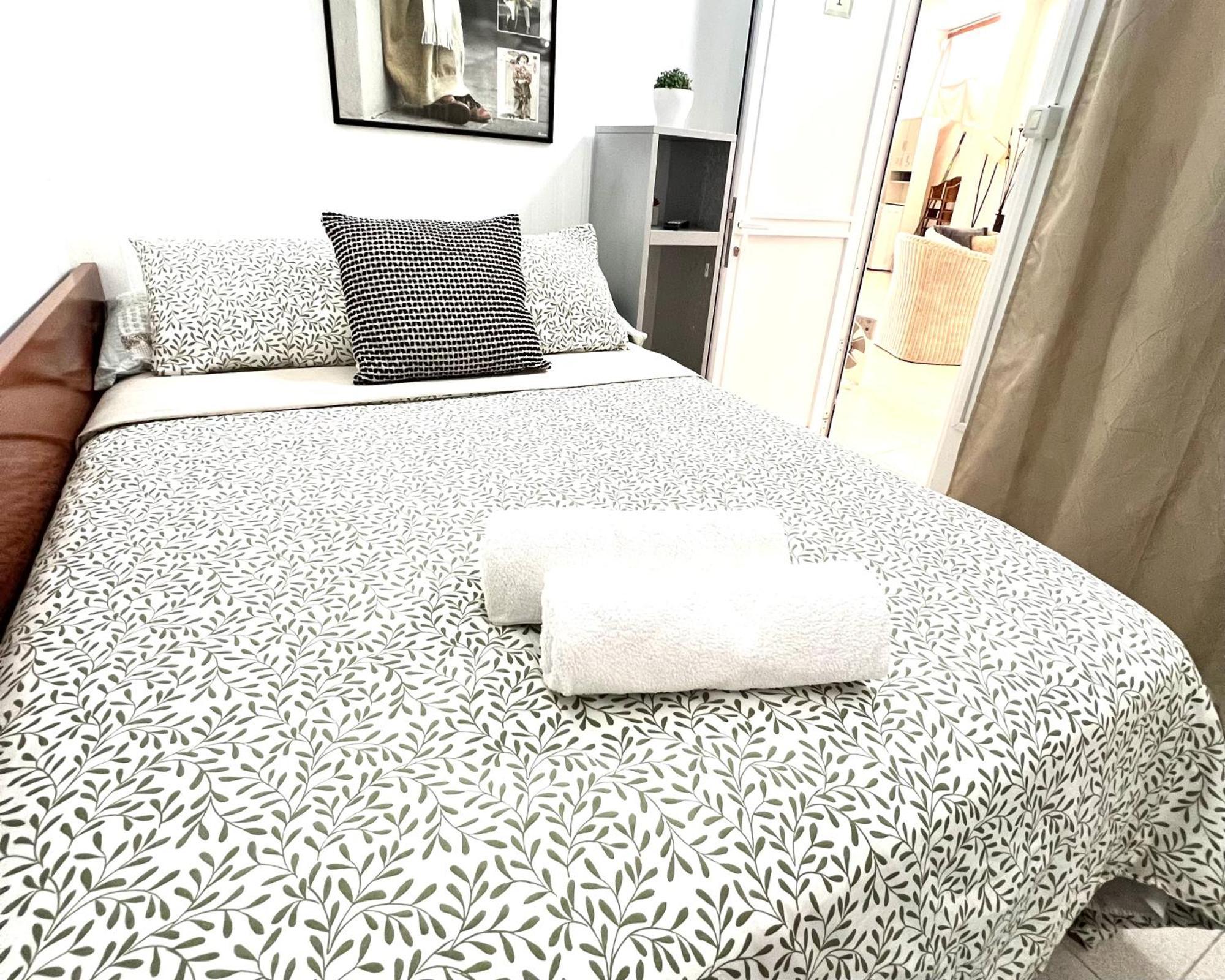 Alcamar Habitacion Privada Con Las Areas De Sala, Cocina Y Bano Que Se Comparten Cerca Al Mar! Alcalá la Real Εξωτερικό φωτογραφία