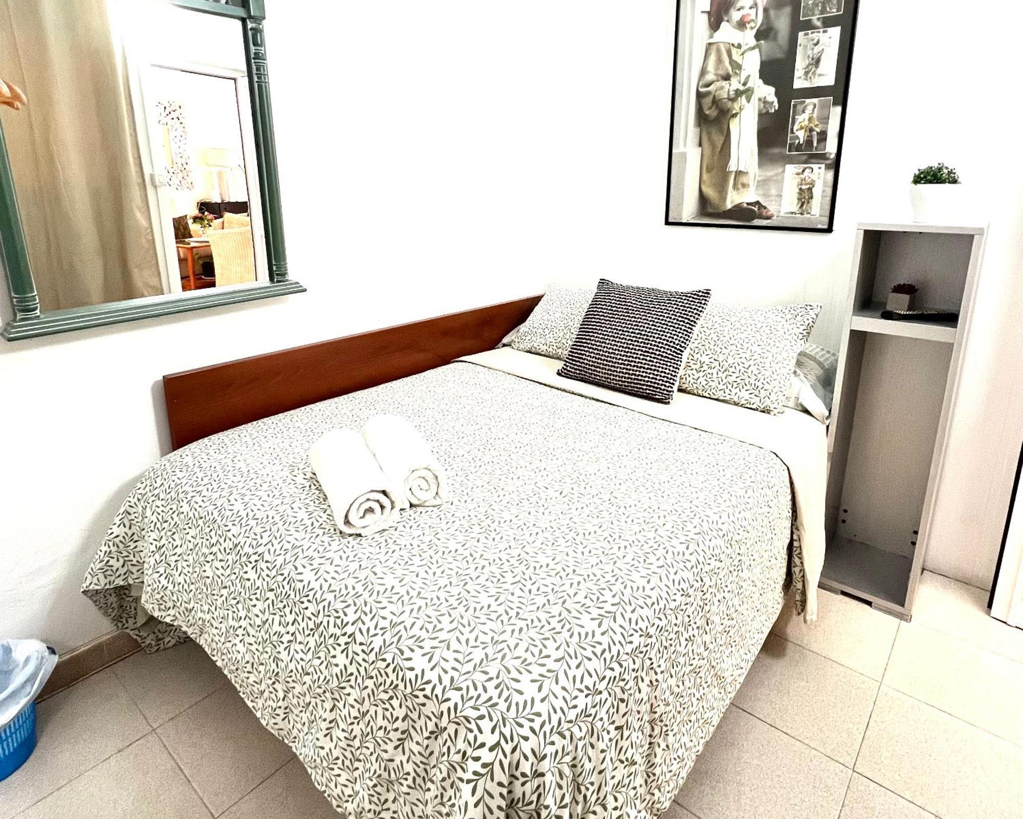 Alcamar Habitacion Privada Con Las Areas De Sala, Cocina Y Bano Que Se Comparten Cerca Al Mar! Alcalá la Real Εξωτερικό φωτογραφία
