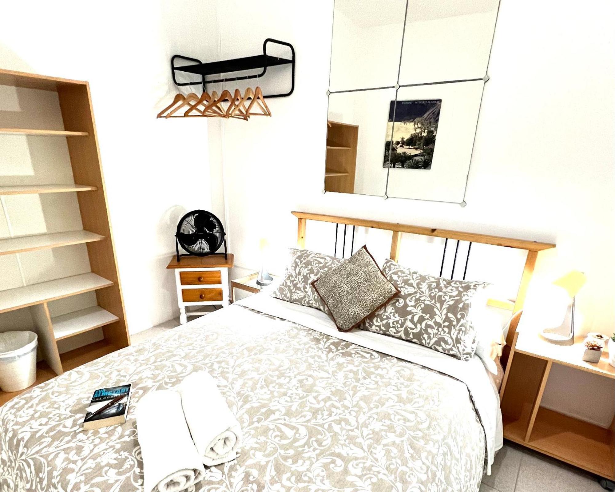 Alcamar Habitacion Privada Con Las Areas De Sala, Cocina Y Bano Que Se Comparten Cerca Al Mar! Alcalá la Real Εξωτερικό φωτογραφία