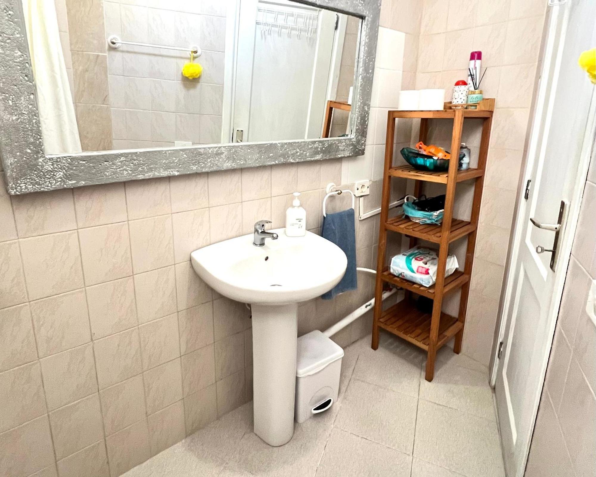 Alcamar Habitacion Privada Con Las Areas De Sala, Cocina Y Bano Que Se Comparten Cerca Al Mar! Alcalá la Real Εξωτερικό φωτογραφία