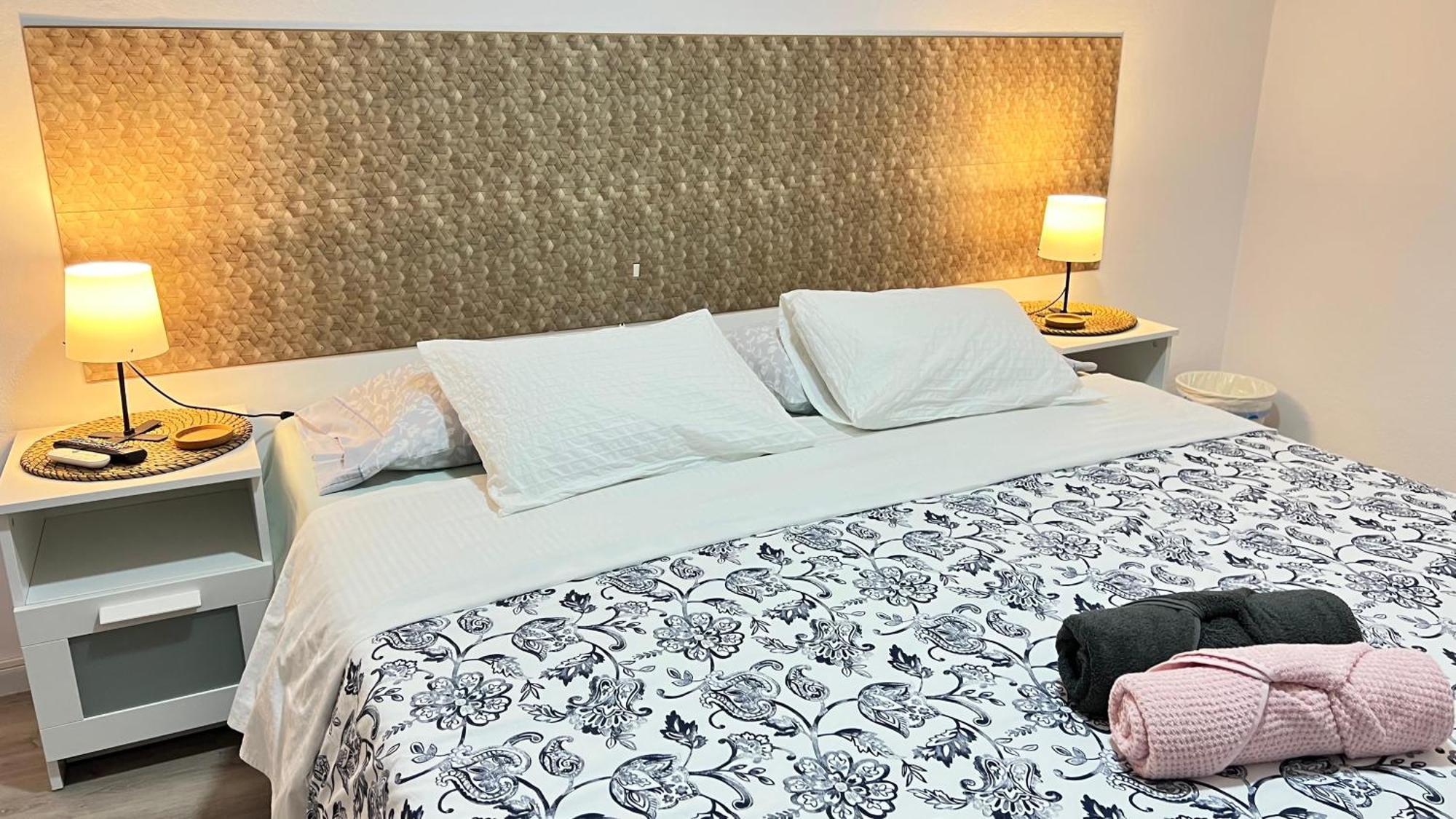 Alcamar Habitacion Privada Con Las Areas De Sala, Cocina Y Bano Que Se Comparten Cerca Al Mar! Alcalá la Real Εξωτερικό φωτογραφία